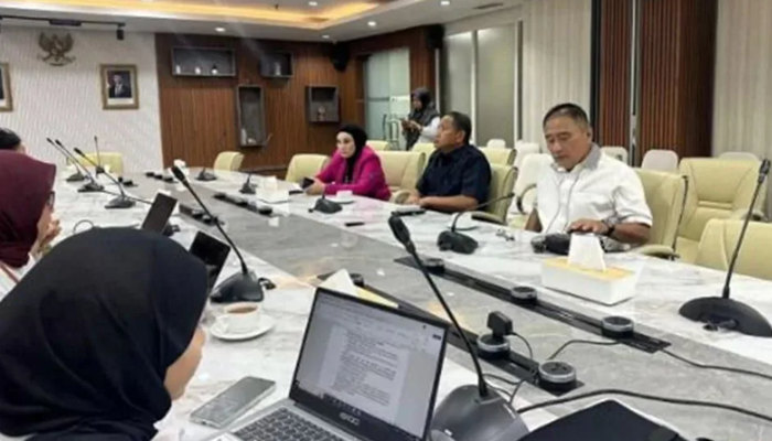 Kunjungan Komisi II DPRD Provinsi Gorontalo ke Kementerian Kelautan dan Perikanan terkait rumah nelayan. [foto:ist/humas]