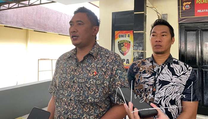 Kasat Reskrim Polresta Gorontalo Kota, AKP Akmal Novian Reza bersama sejumlah penyidik dalam konferensi pers, Jumat, 21 November 2025. [foto: fikar/nusantara1]