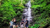 Air Terjun Botu Helili terletak Di Desa Tapaluluo Kecamatan Telaga Biru Kabupaten Gorontalo. [foto:juna/nusantara1]
