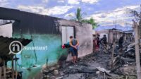 Dua rumah warga terbakar di Telaga. [foto:juna/nusantara1]