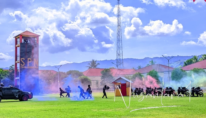 Peragaan anti anarkis Satbrimob di SPN Polda Gorontalo. [foto:juna/nusantara1]