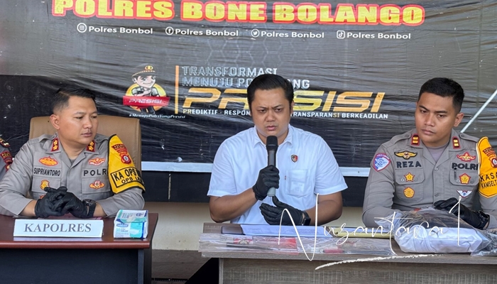 Kasat Reskrim Polres Bone Bolango, AKP Yudhi Prastyo saat memberikan keterangan dalam konferensi pers, Rabu, 31 Desember 2025. [foto:fika/nusantara1]