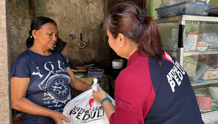 Melalui Pasar Murah, Artha Graha Peduli menjaga ketahanan pangan di Manado [foto:dok/agp]