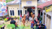 Penyerahan BLTS Di Desa Modelidu oleh Bupati Gorontalo. [foto:juna/nusantara1]