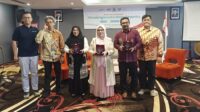 Foto bersama para dokter spesialis dan Ketua FORKAH Gorontalo. [foto:dok.forlah]