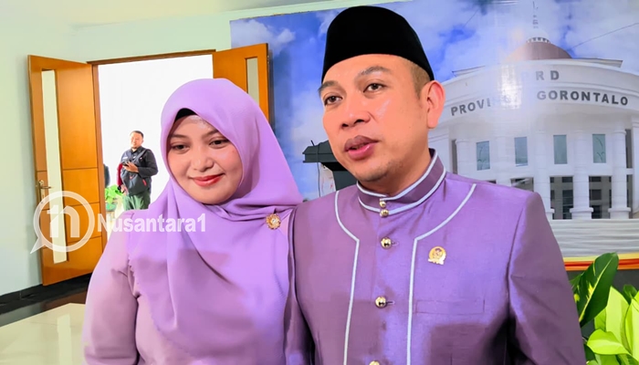 Anggota DPRD Provinsi Gorontalo, Ghalieb Lahidjun bersama istri. [foto:juna/nusantara1]