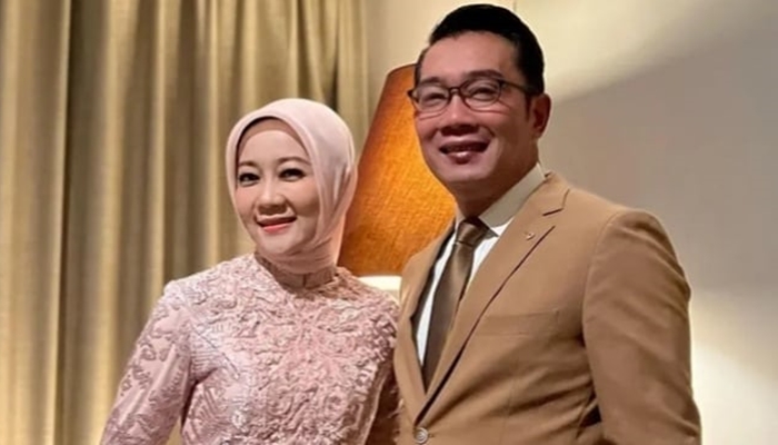 Mantan Gubernur Jawa Barat, Ridwan Kamil sudah 6 bulan tak serumah dengan istrinya. [foto:dok/suara]