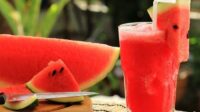 Ilustrasi. Semangka termasuk buah tinggi nutrisi dan menyegarkan. Namun tidak semua orang dianjurkan makan semangka. [foto:dok/alodokter]