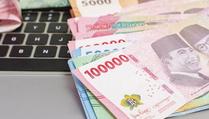 Ilustrasi. Jika ada seseorang atau pengusaha menolak pembayaran tunai, maka dapat dikenakan denda Rp 200 juta [foto:dok/haibunda]