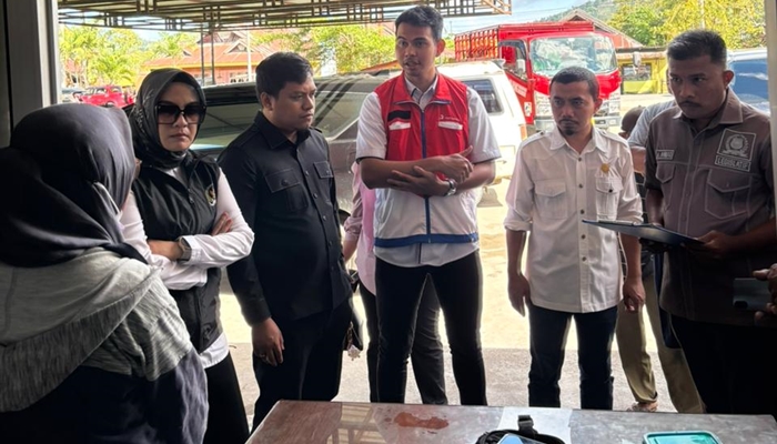 Komisi II DPRD Kabupaten Gorontalo saat melakukan Sidak di sejumlah SPBU [foto:dok/humas]