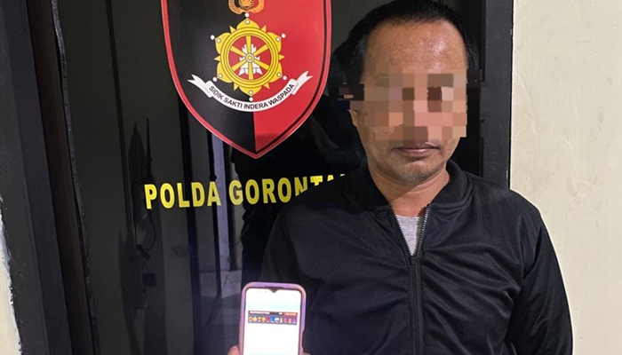 Tersangka pelaku Togel yang diamankan Polda Gorontalo di Pohuwato [foto:dok/humas]