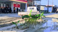 Jalan rusak di Desa Hulawa Kecamatan Telaga. [foto:juna/nusantara1]