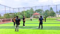 Panitia Pelaksana saat meninjau kesiapan lapangan yang bakal digunakan pada acara Perstapora [foto:dok/panitia]