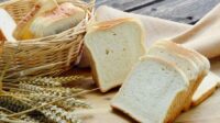 Ilustrasi. Meski enak, tapi roti putih atau roti tawar tidak dianjurkan dimakan tiap hari [foto:dok/beauty]