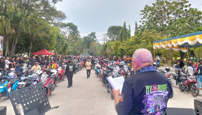 Wakil Bupati Gorontalo, Tonny S. Junus, menghadiri kegiatan Nyoride Jilid VI yang digelar di simpang jalan Rumah Dinas Bupati Kabupaten Gorontalo. [foto:humas]