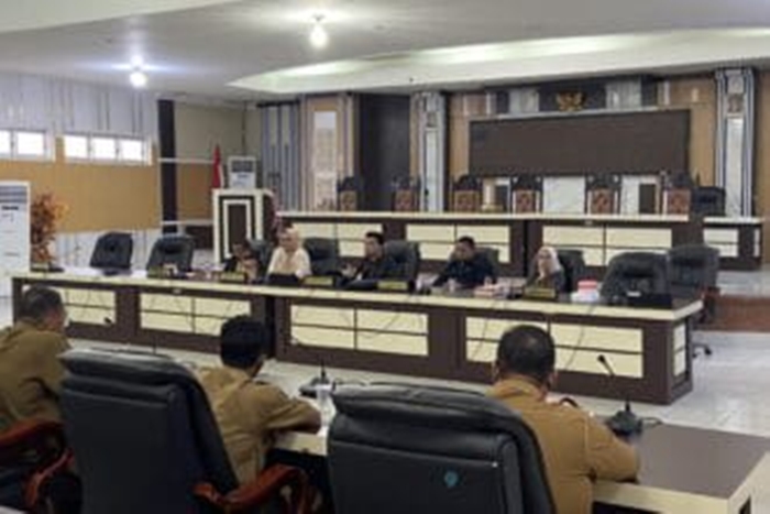 02 Februari 001 Rapat Komisi III DPRD Gorontalo Utara bersama Dinkes
