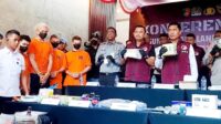 Konferensi pers Bea Cukai dan BNN di Bali terkait laboratorium narkoba [foto:dok/infobalinews]