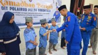 Direktur Polairud Polda Gorontalo, Kombes Pol. Devy Firmansyah buka puasa bersama anak yatim [foto:dok/humas]