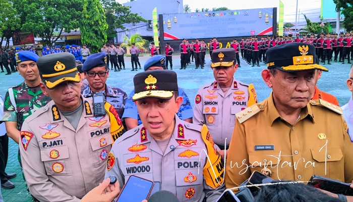 Kapolda Gorontalo saat diwawancarai terkait dengan mudik Idulfitri [foto:juna/nusantara1]