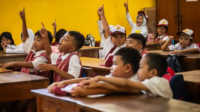 Ilustrasi. Tak ada pembelajaran jarak jauh untuk anak sekolah [foto:dok/bbc]
