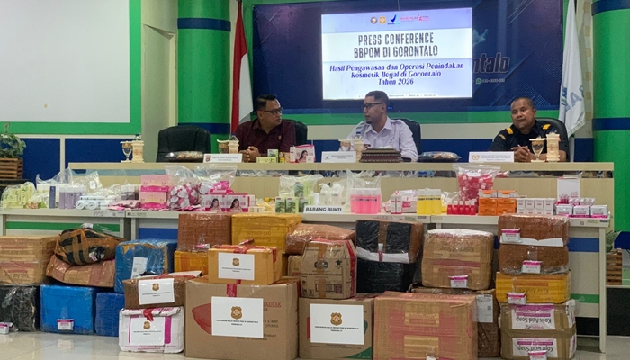 Produk kosmetik ilegal yang diamankan BBPOM Gorontalo. [foto:ist]