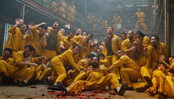 film Ghost in The Cell