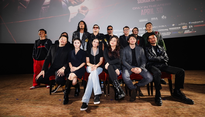 Para pemain dan tim produksi film Ikatan Darah [foto:dok/uwais pictures/Publicist]