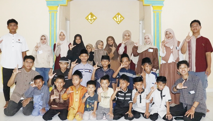 Aksi sosial Lestra Vida di Panti Asuhan Al Inayah. [foto:ist]