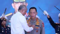 Kapolri Jenderal Listyo Sigit terima anugerah Adhi Bhakti Senapati dari BSSN [foto:dok/polri]
