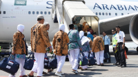 Ilustrasi. Saat ini muncul tawaran bahwa ketika berangkat haji boleh tanpa antrian [foto:dok]