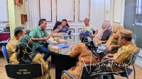 RDP Komisi IV terkait permasalahan dugaan pungli di SDN 15 Tibawa. [foto:juna/nusantara1]
