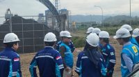 Direktur Manajemen Pembangkitan PT PLN (Persero), Rizal Calvary Marimbo saat berkunjung ke PLTU Palu 3, Sulawesi Tengah, Kamis 23 Juli 2026. [foto:dok/pln]
