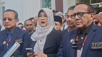 Tifauziah Tyassuma alias dokter Tifa usai dikabulkan eksepsi oleh PN Jakarta Timur. [foto:dok/suara.com/faqih]