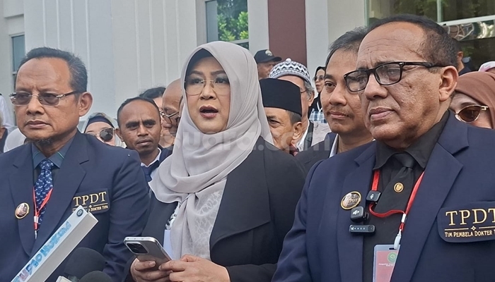 Tifauziah Tyassuma alias dokter Tifa usai dikabulkan eksepsi oleh PN Jakarta Timur. [foto:dok/suara.com/faqih]