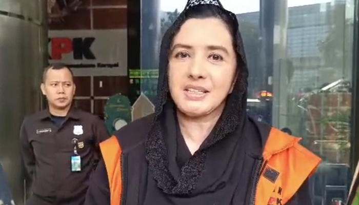 Tersangka kasus dugaan korupsi korupsi Fadia Arafiq segera disidangkan oleh Pengadilan Tipikor Semarang. [foto:dok]