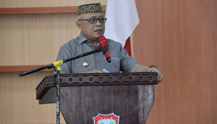 Bupati Gorontalo, Sofyan Puhi saat memberi sambutan pada acara TP PKK, Senin 24 Agustus 2026. [foto:dok/kominfo]