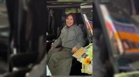Wakil Gubernur Gorontalo Idah Syahidah Rusli Habibie di Bandara Djalaludin Gorontalo saat tiba dari Jakarta. [foto:dok/tim idah]