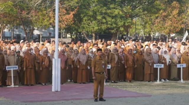 Apel kerja di yang berlangsung di Lapangan Alun-Alun Bone Bolango, Senin 7 September 2026. [foto:dok/onal/forkopimda]