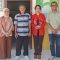 Wakil Ketua Komisi I, Sitti Nuaryin Sompie bersama anggota Komisi I Yeyen Sidiki, saat kunjungan di Kelurahan Tumbihe.