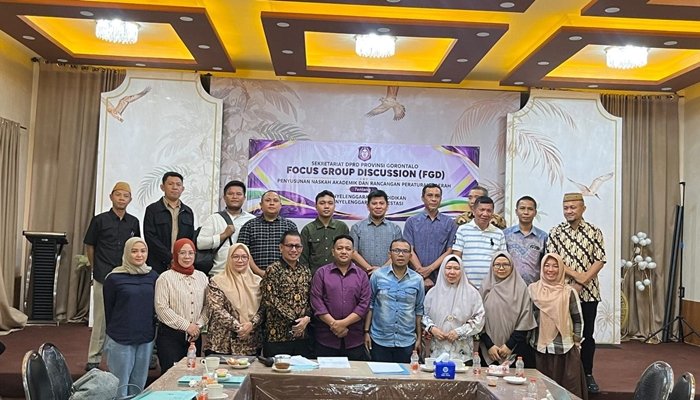 FGD yang digelar Sekwan DPRD Provinsi Gorontalo bersama UIN Sultan Amai. [foto:dok/humas]
