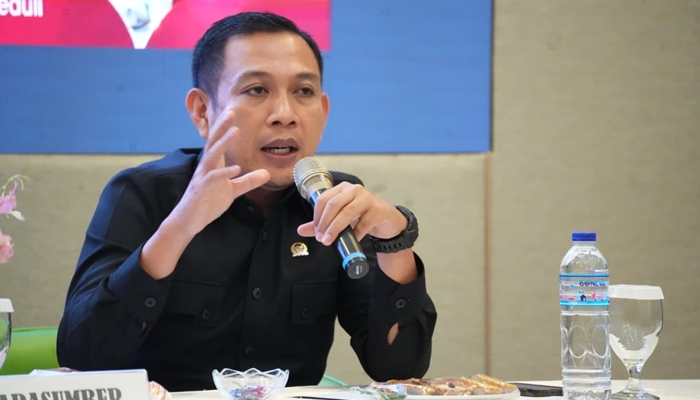 Sekretaris Komisi IV DPRD Provinsi Gorontalo, Moh. Abd. Ghalieb I. Lahidjun. [foto:dik/humas]