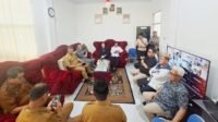 Jajaran Komisi I saat kunjungan ke Dinas Perpustakaan dan Kearsipan Kabupaten Bone Bolango. [foto:dok/humas]