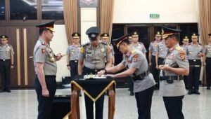 Kapolri Jenderal Suyudi Ario Seto resmi lantik Kakorlantas Polri dan tiga Kapolda baru, Senin 12 Oktober 2026. [foto:dok/ist]